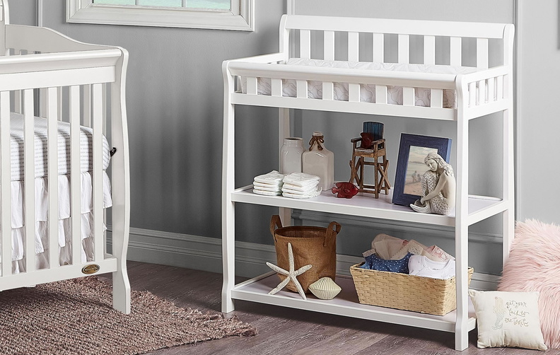 baby changing table 604