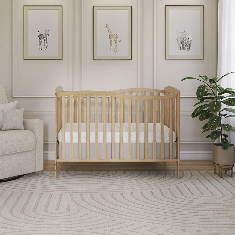 Full size crib F-133 -