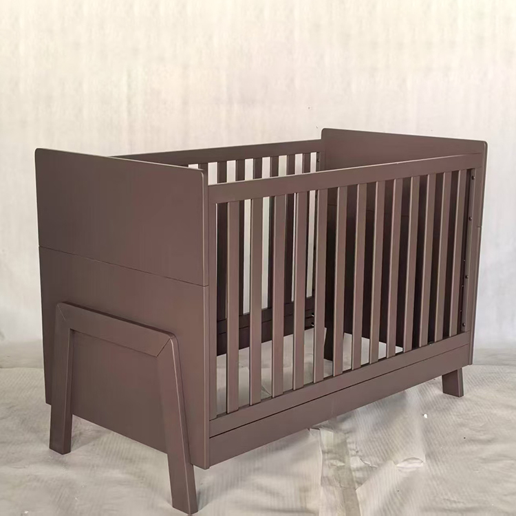 Full size crib F-148