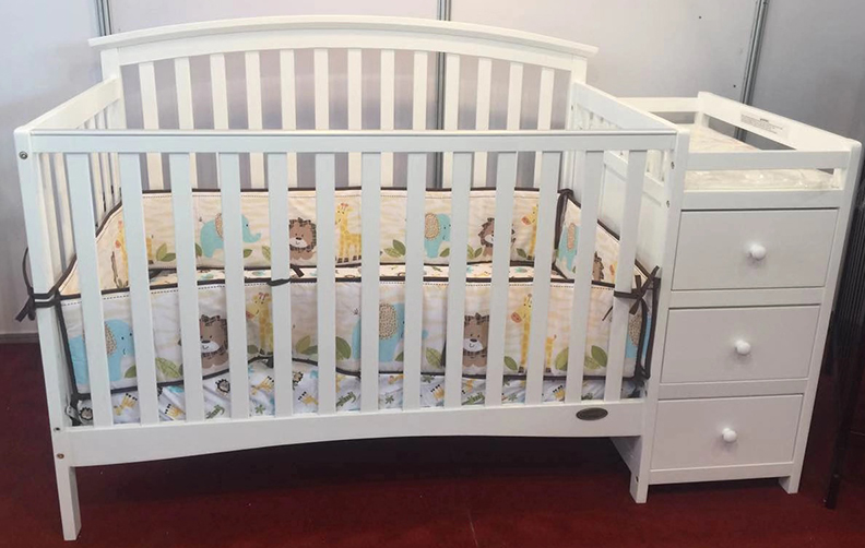 Baby crib 150-C