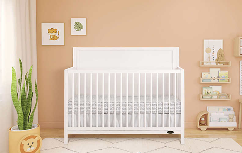 Full size crib F-165