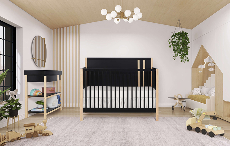 Full size crib F-166