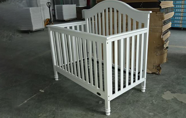 Full size crib F-120