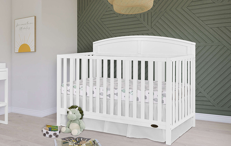 Full size crib F-162
